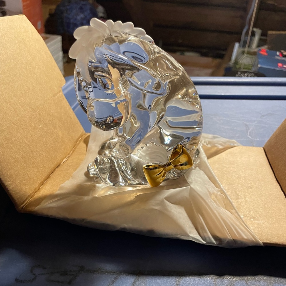 Lenox crystal disney eeyore 24k gold bow new with box & paper work